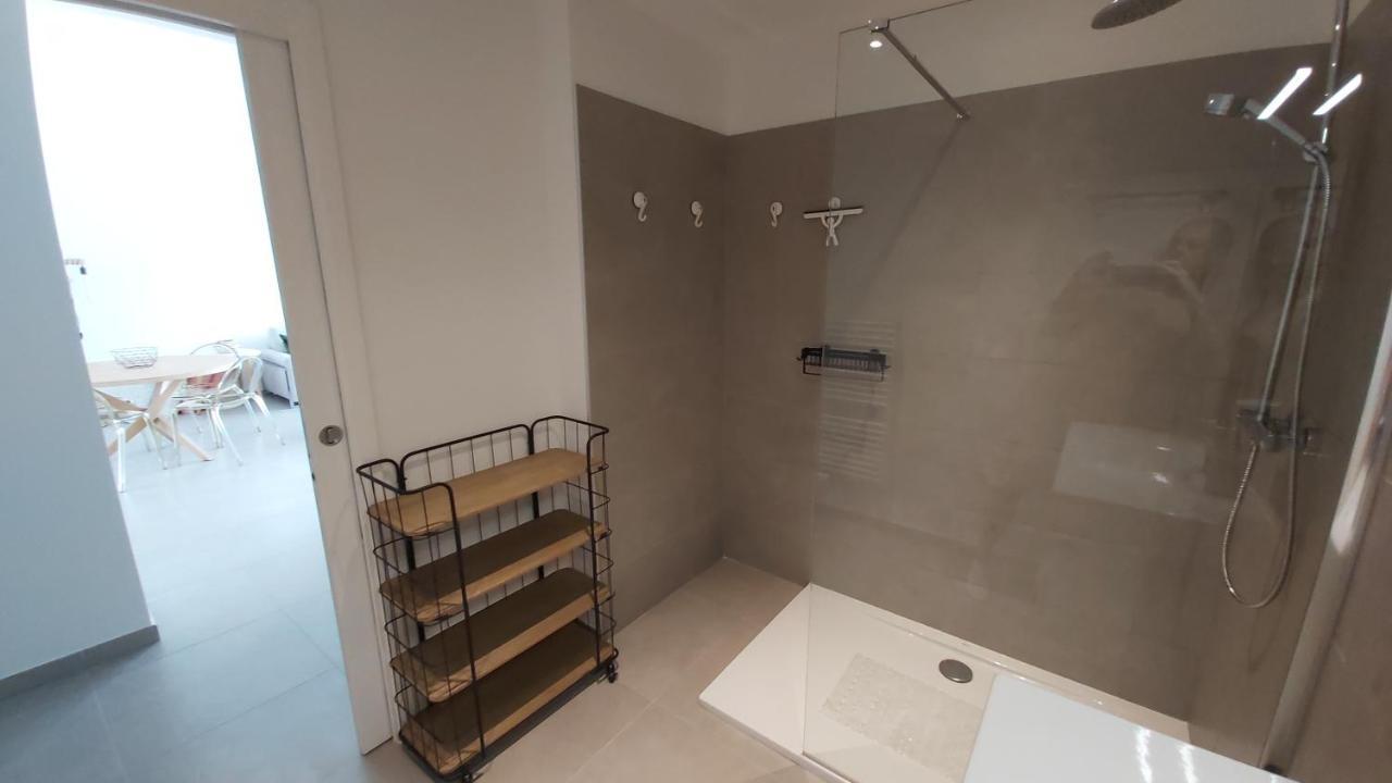 Villa Home Holiday A Cala Rossa Леччи Екстериор снимка