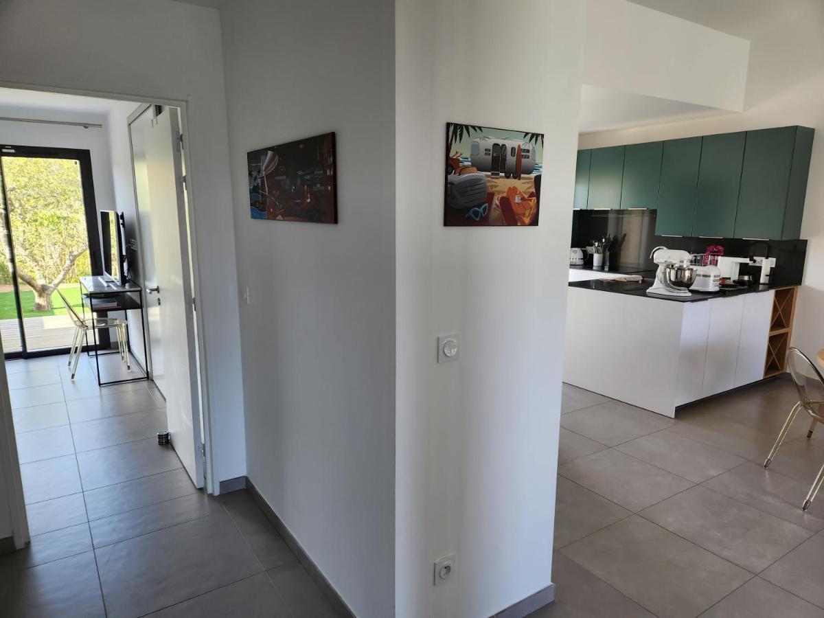 Villa Home Holiday A Cala Rossa Леччи Екстериор снимка