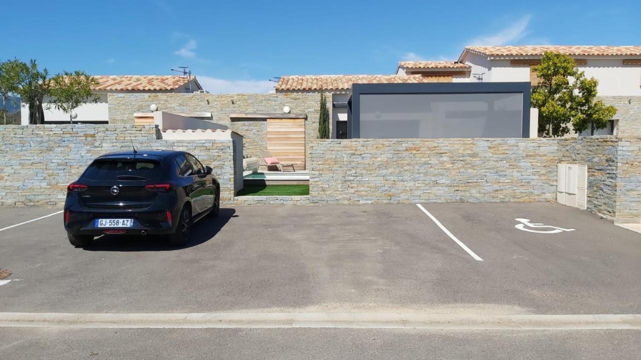 Villa Home Holiday A Cala Rossa Леччи Екстериор снимка